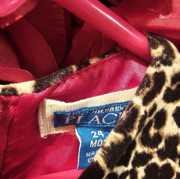 Children's Place 24 Months Leopard & Red Velvet Trim Dress Like New - Picture 3 of 5
